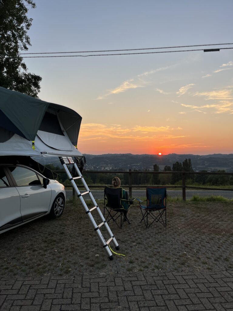 tente de toit mh500 décathlon au couché du soleil tente de toit mh500 décathlon au couché du soleil