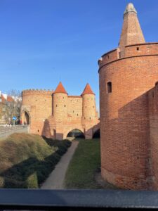Autour des remparts, Varsovie